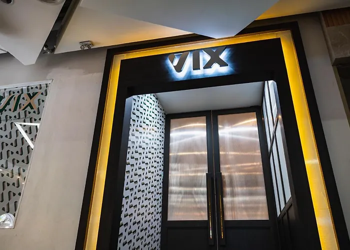 Vix Bangkok At Victory Monument